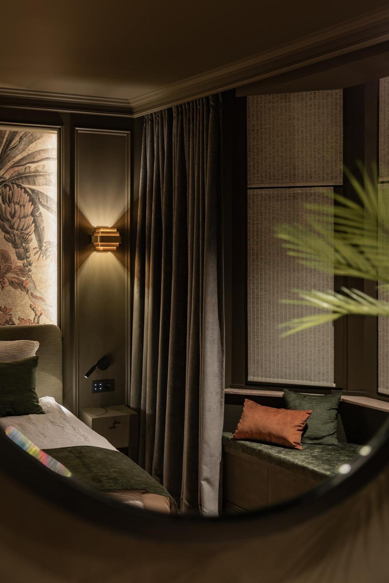 Frühstückspension Herenhuis 4*